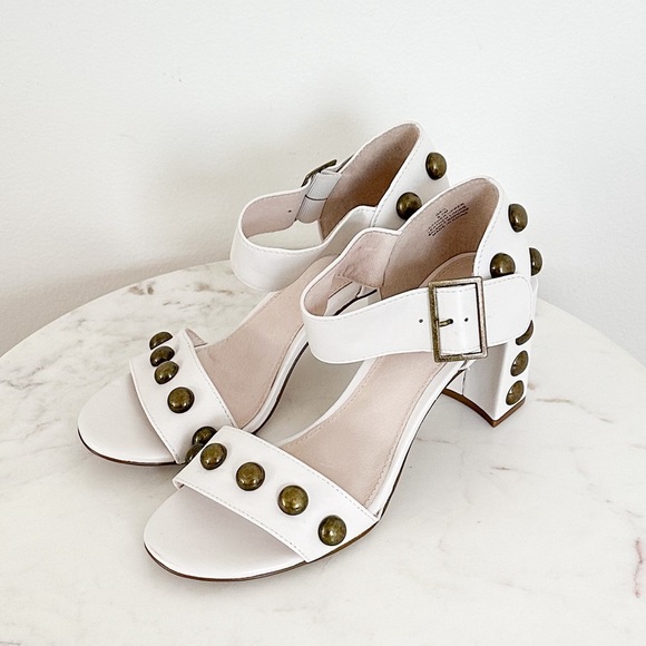 Cecelia NEW Gail Stud Sandals Alabaster Size 8.5 - Picture 2 of 8